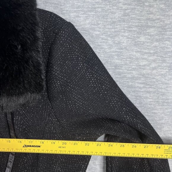 Via Spiga Women 16W Black Wool Blend Faux Fur Collar Asymmetrical Coat Old Money - Picture 12 of 16